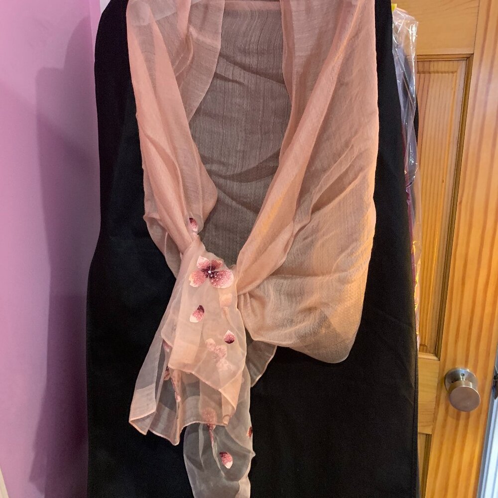Handmade rose gold shawl with detailed applique